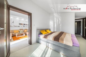 RODINNÝ DOM s POLYFUNKCIOU–2x BYT+KOMERČ.PRIESTOR,UL.JARKOVÁ - 12