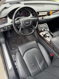 Audi A8 - 12