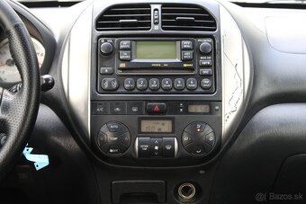 Toyota RAV 4 2.0 D-4D 4x4 - 12