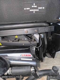 Invalidný vozík - polohovateľný - 12