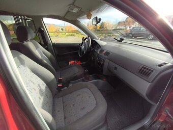 Škoda Fabia combi 1.2 htp 47kW r.v. 04/2004 - 12