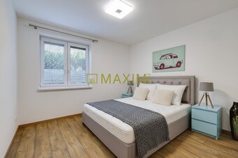 TOP Exkluzívny 4-izbový dom v Miloslavove: Bazén, záhrada, f - 12