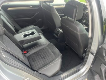 Volkswagen Passat Variant 2.0 TDI ELEGANCE DSG - 12