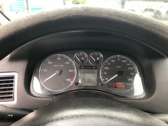 Peugeot 307 SW 1.6 HDI 80 KW, PANORAMA, 7 miest - 12