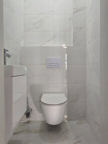 PRENÁJOM staromestský byt / kancelária /ateliér Bratislava I - 12