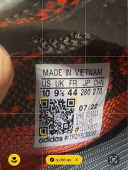 Yeezy 350 V2 Carbon Beluga - 12