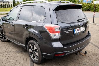 Subaru Forester 2.0i Comfort 4X4 CVT - REZERVOVANÉ - 12