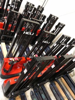 Ručne vedený el.vysokozdvižný paletový vozík Heli 1,5t.nový - 12