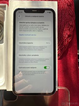 iPhone 11 White 64 GB - 12