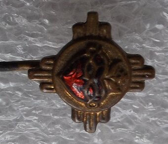 odznaky - vlajky, štátne symboly a iné - 12