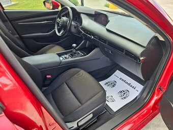 Mazda 3 2.0 Skyactiv X180 GT KÚPENÉ SK - 12