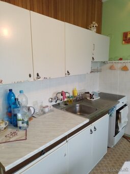 ID: 1011 NA PREDAJ MODERNÝ 3-IZBOVÝ BYT S BALKÓNOM V ŠTÚROVE - 12