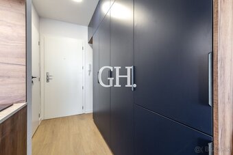 Modrý klenot v centre mesta | KARPATSKÁ - Kuzmányho | 1-izbo - 12