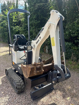 Bagr bobcat e10 mini - 12