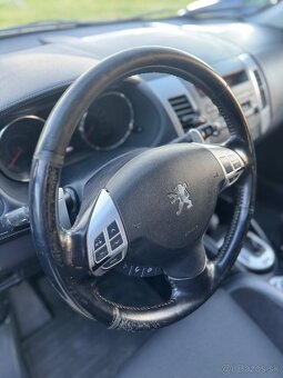Peugeot 4007 2.2HDi 7-miest automat - 12