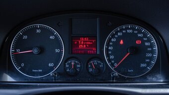 Volkswagen Touran 1.9 TDI 7miest - 12