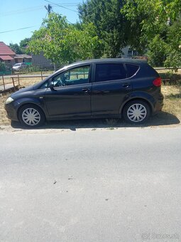 Seat - 12