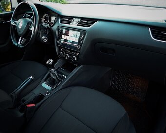 ŠKODA OCTAVIA 3 SEDAN  1.6 TDI 85kW FULL LED-Facelift-2018 - 12