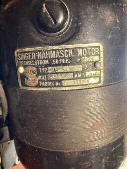 Singer starožitný šijací stroj - 12