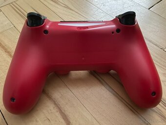 PS4 SLIM 1TB (2 ovladace / 3 hry) - 12