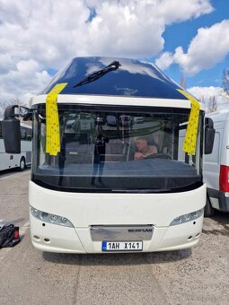 Čelné sklo pre autobus Setra 500 hd - 12