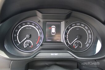 Škoda Octavia RS Combi 2,0 TDi DSG 135 kW - 12