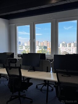 Kancelársky priestor na prenájom - 12