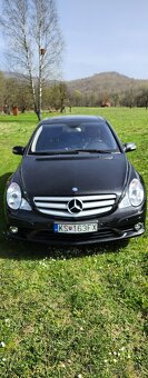 Mercedes-Benz R trieda - 12