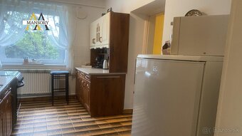 Na predaj rodinný dom v tichej ulici za 67 000 eur na pozemk - 12