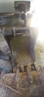 Poloautomatický rýchlo-upínak s lyžicami na mini rýpadlo - 12