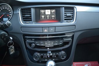Peugeot 508 SW 1.6 Hdi EAT6 - 12