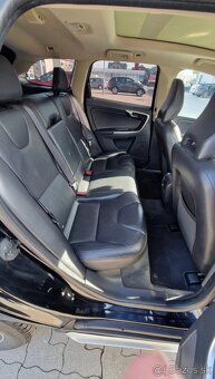 Volvo xc60 2,4D D5 151kw 4x4 - 12