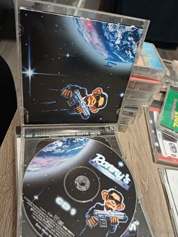 Mc kazety a Cd - 12