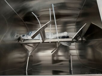 Rucna miesacka masa na klobasy 20L 10kg - 12