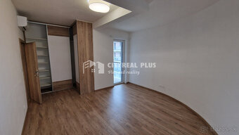 NA PRENÁJOM LUXUSNÝ 3 IZBOVÝ BYT SOHO NOVÉ ZÁMKY - 12