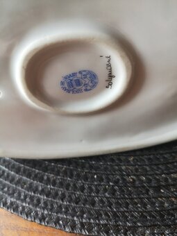 porcelánová soška Dux - 12