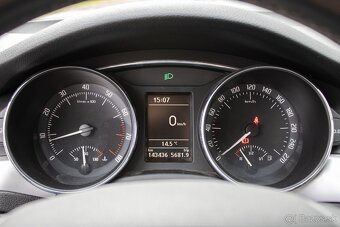 Škoda Superb Combi 1.8 TSI Ambition - 12