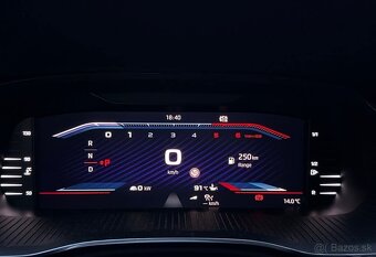 Škoda Octavia Combi vRS TDI 4x4
- 12