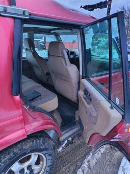 Land Rover Discovery II - 12