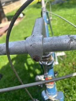 Závodný bicykel peugeot s odznakom - 12