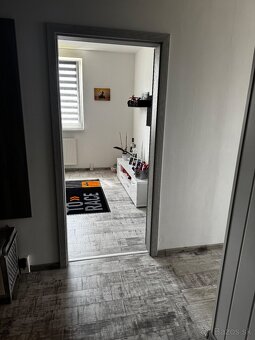 Predám 3 izbový byt na severe - 12