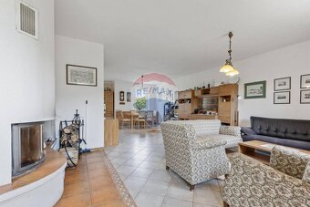 NA PREDAJ : Rekreačný dom 108 m2, pozemok 817 m2, Nová Dedin - 12