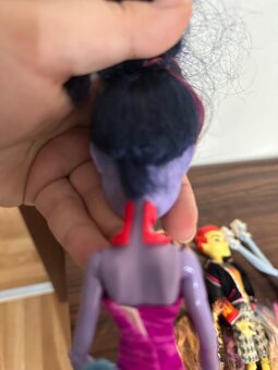 Monster high babiky - 12