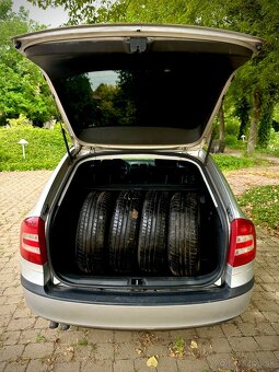 Škoda Octavia 2 Combi 2.0TDI - 12