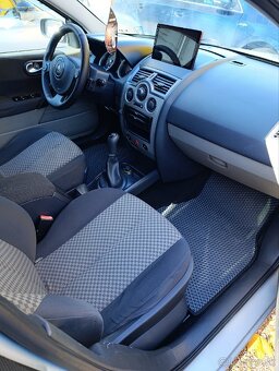 Renault Megane 2 (1.4benzin) - 12