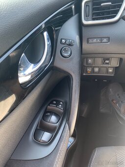 Nissan Qashqai 1,5 DCI, 81 KW, r.v.: 2015 - nová STK - 12