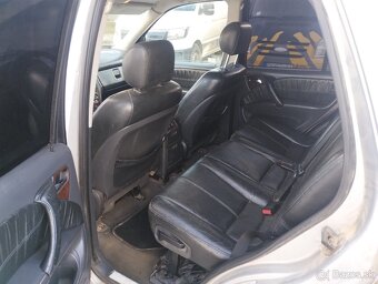 Mercedes-Benz ML Mercedes 270CDI - 12