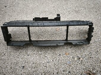 Kia Sportage 5 maska chladica Kia Sportage vzduchové vedenie - 12