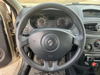 Renault Clio 1.2 benzín - 12