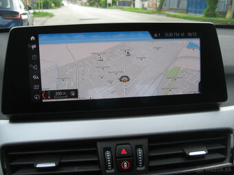 BMW X1 sDrive 18d A/T - 12